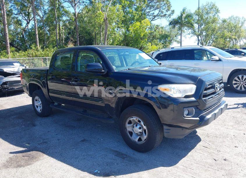 2016 Toyota Tacoma SR (VIN 5TFAX5GN1GX055850) main photo