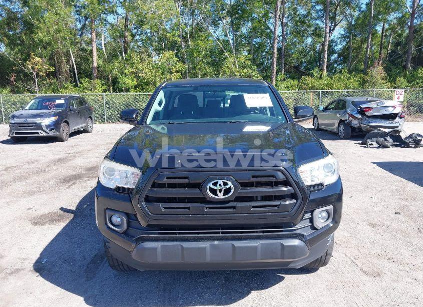 Photo 12 of 2016 Toyota Tacoma SR (VIN 5TFAX5GN1GX055850)
