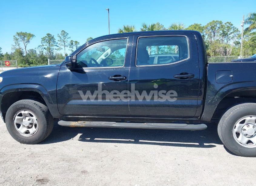 Photo 20 of 2016 Toyota Tacoma SR (VIN 5TFAX5GN1GX055850)