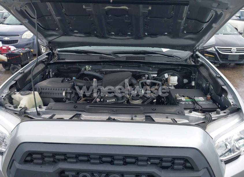 Photo 10 of 2020 Toyota Tacoma SR (VIN 5TFAX5GN1LX184813)