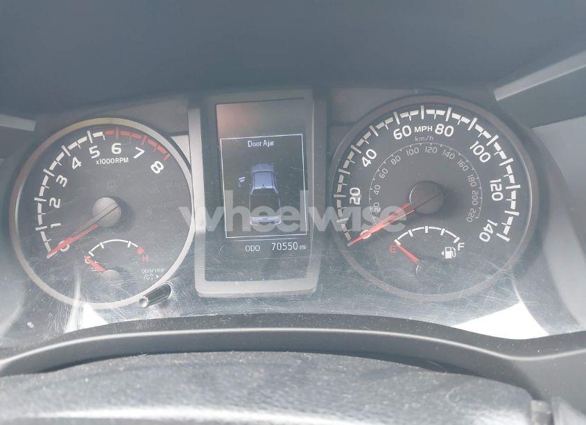 Photo 7 of 2020 Toyota Tacoma SR (VIN 5TFAX5GN1LX184813)