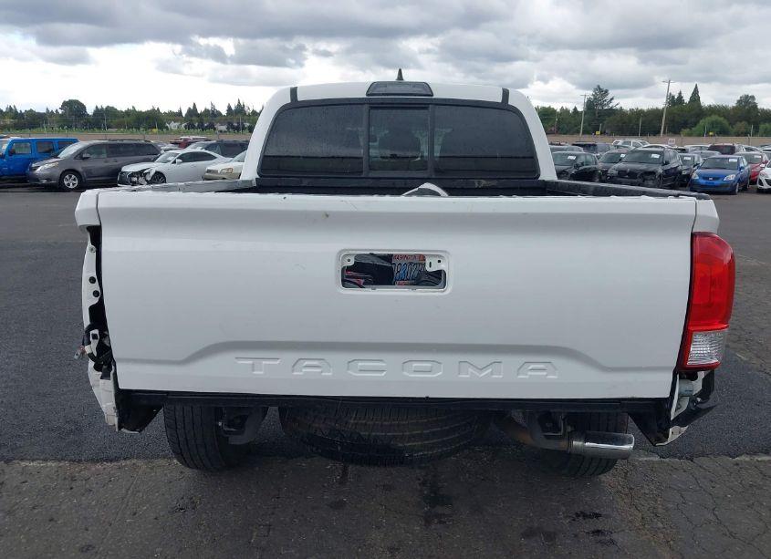 Photo 17 of 2017 Toyota Tacoma SR5 (VIN 5TFAX5GN2HX081665)