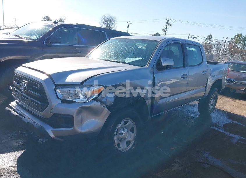 Photo 6 of 2017 Toyota Tacoma SR (VIN 5TFAX5GN2HX096442)