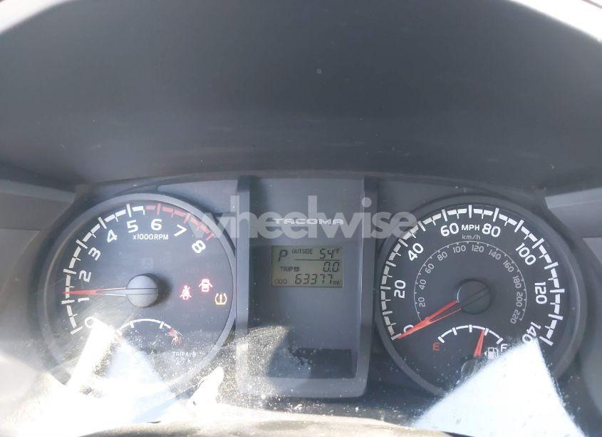 Photo 7 of 2017 Toyota Tacoma SR (VIN 5TFAX5GN2HX096442)