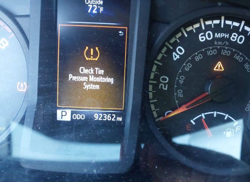Photo 16 of 2019 Toyota Tacoma SR (VIN 5TFAX5GN2KX152712)