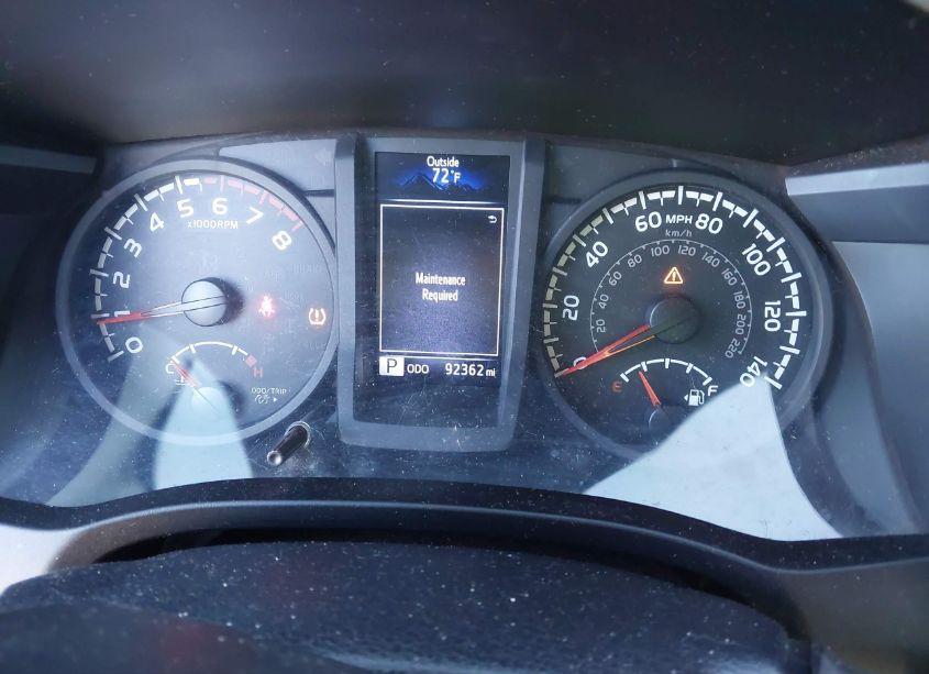Photo 7 of 2019 Toyota Tacoma SR (VIN 5TFAX5GN2KX152712)