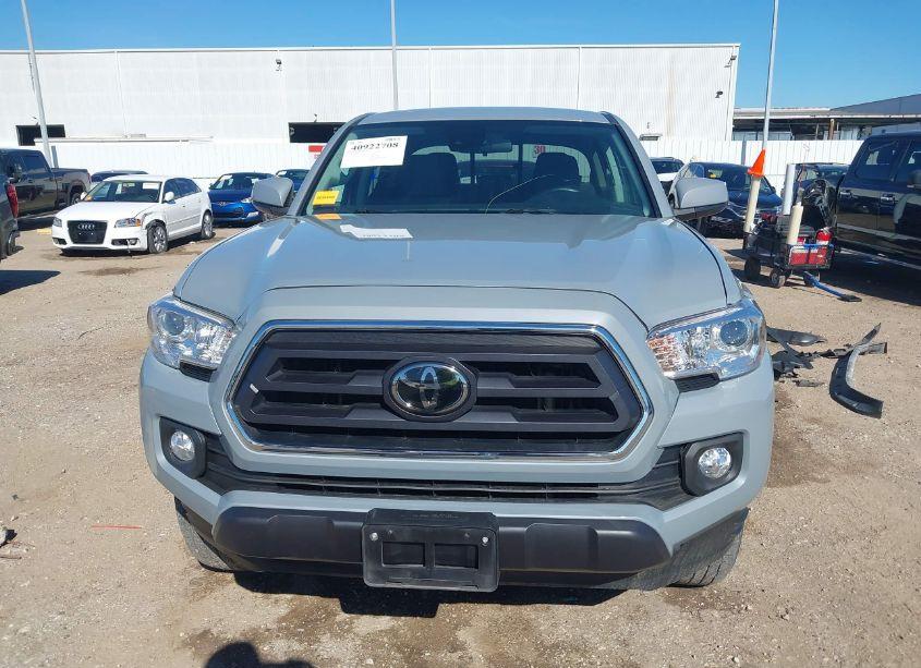 Photo 12 of 2021 Toyota Tacoma SR5 (VIN 5TFAX5GN2MX192193)