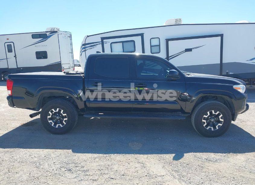 Photo 13 of 2017 Toyota Tacoma SR (VIN 5TFAX5GN4HX094952)