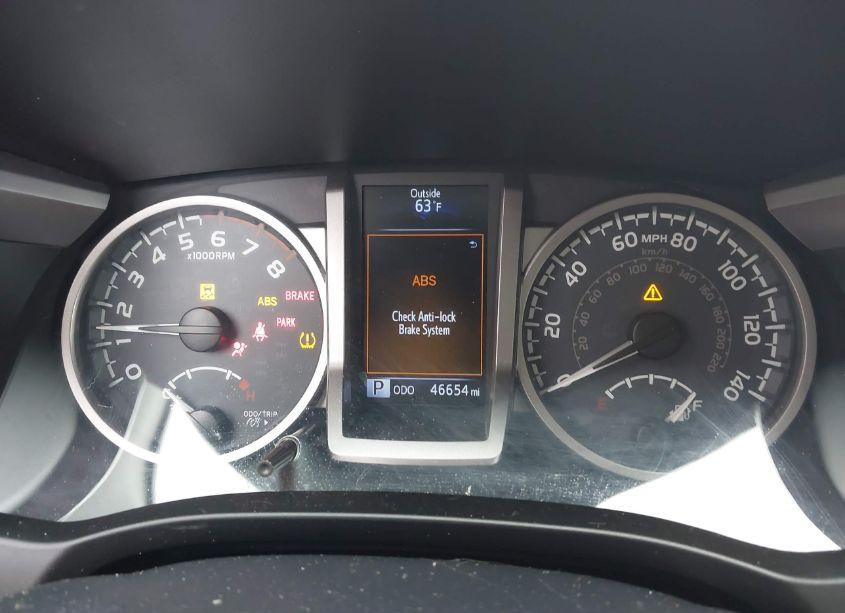 Photo 7 of 2018 Toyota Tacoma SR5 (VIN 5TFAX5GN4JX130855)