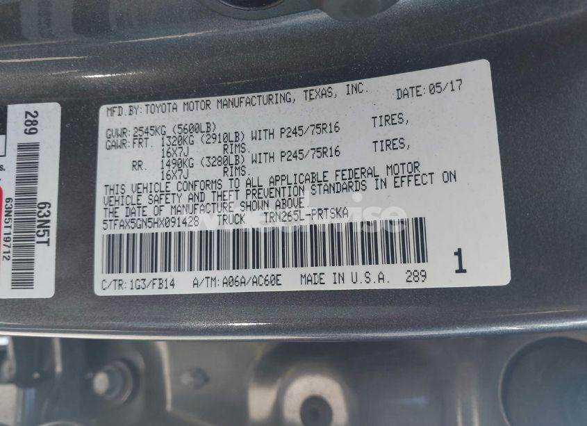 Photo 9 of 2017 Toyota Tacoma SR (VIN 5TFAX5GN5HX091428)