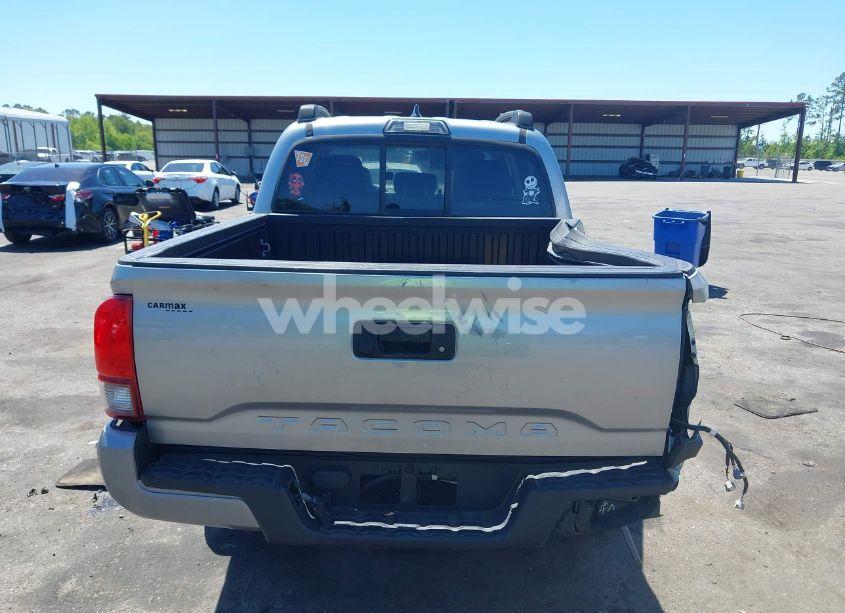 Photo 16 of 2019 Toyota Tacoma SR (VIN 5TFAX5GN5KX140179)