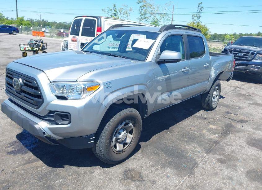 Photo 2 of 2019 Toyota Tacoma SR (VIN 5TFAX5GN5KX140179)