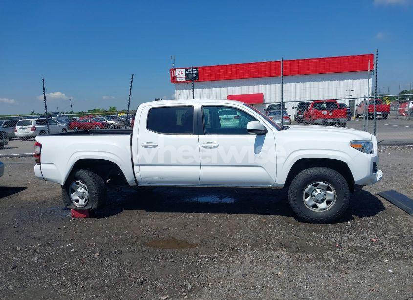 Photo 14 of 2019 Toyota Tacoma SR (VIN 5TFAX5GN5KX156933)
