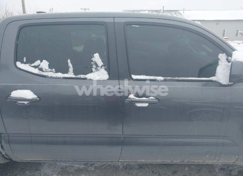 Photo 14 of 2021 Toyota Tacoma SR (VIN 5TFAX5GN5MX190096)