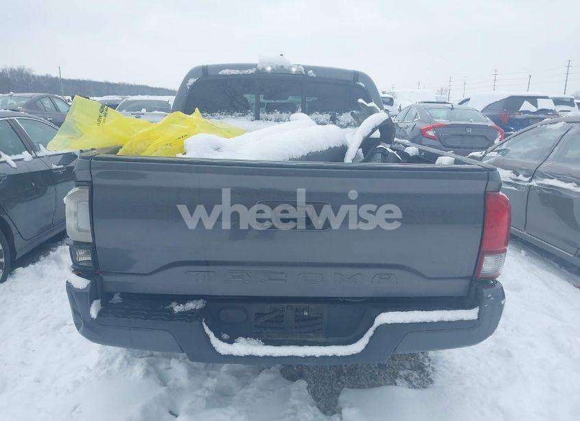 Photo 17 of 2021 Toyota Tacoma SR (VIN 5TFAX5GN5MX190096)