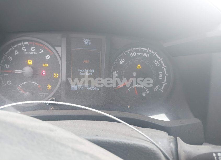 Photo 7 of 2021 Toyota Tacoma SR (VIN 5TFAX5GN5MX190096)