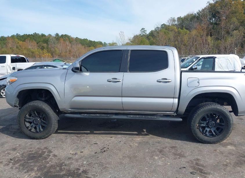 Photo 15 of 2021 Toyota Tacoma SR (VIN 5TFAX5GN5MX190132)