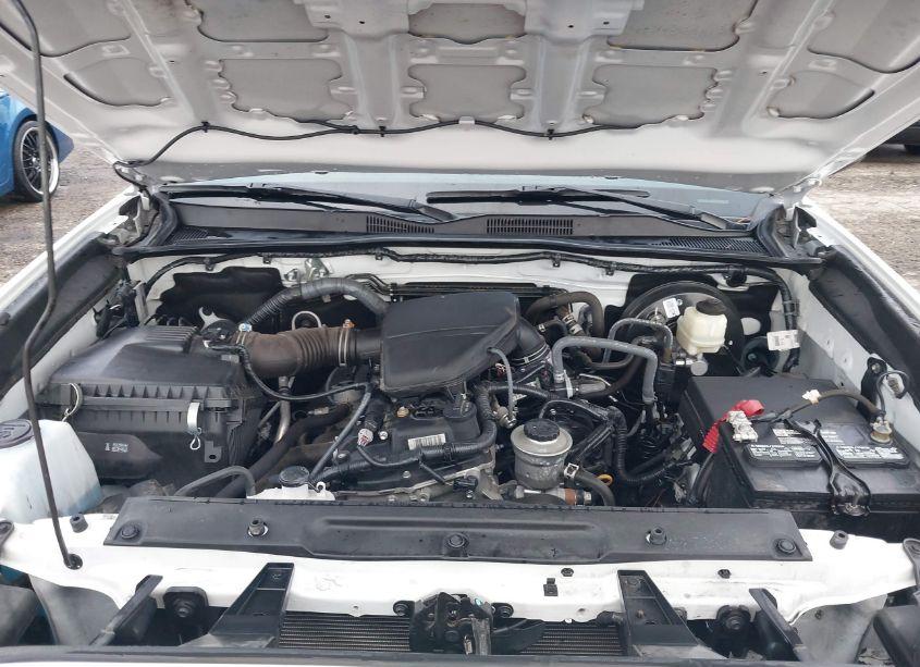 Photo 10 of 2021 Toyota Tacoma SR (VIN 5TFAX5GN5MX191779)