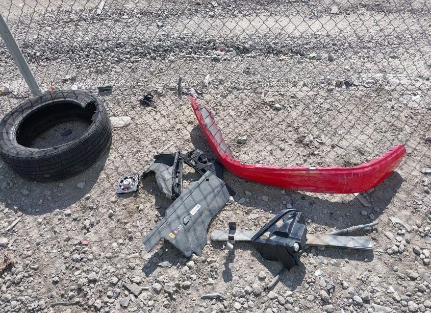 Photo 12 of 2018 Toyota Tacoma SR (VIN 5TFAX5GN6JX114012)