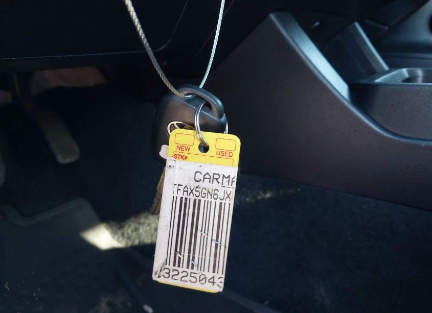 Photo 11 of 2018 Toyota Tacoma SR (VIN 5TFAX5GN6JX128962)