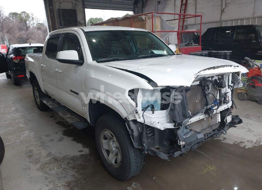 2020 Toyota Tacoma SR (VIN 5TFAX5GN6LX169739) main photo