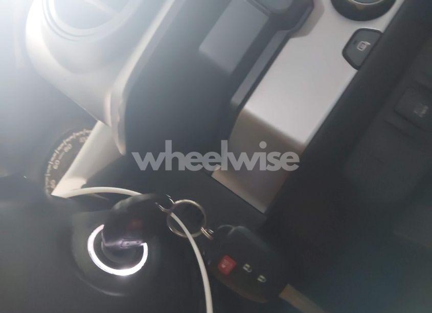 Photo 11 of 2020 Toyota Tacoma SR (VIN 5TFAX5GN6LX169739)