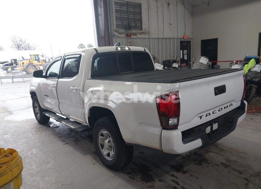 Photo 14 of 2020 Toyota Tacoma SR (VIN 5TFAX5GN6LX169739)