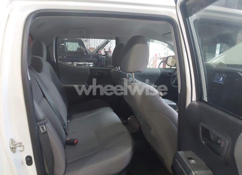 Photo 8 of 2020 Toyota Tacoma SR (VIN 5TFAX5GN6LX169739)