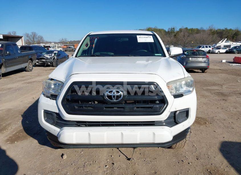 Photo 12 of 2016 Toyota Tacoma SR (VIN 5TFAX5GN7GX056369)