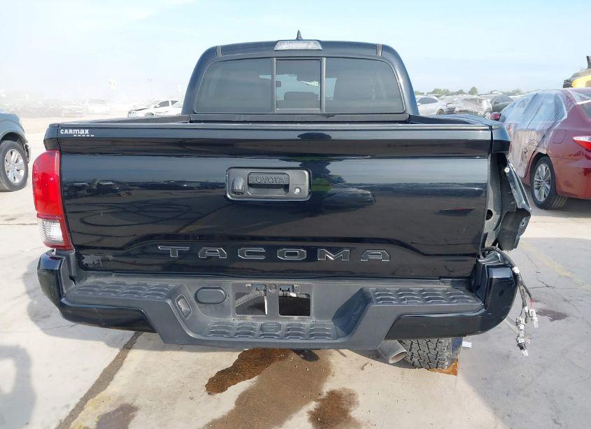 Photo 17 of 2019 Toyota Tacoma SR (VIN 5TFAX5GN8KX158627)