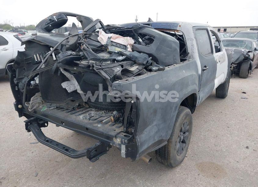 Photo 4 of 2020 Toyota Tacoma SR (VIN 5TFAX5GN8LX169984)