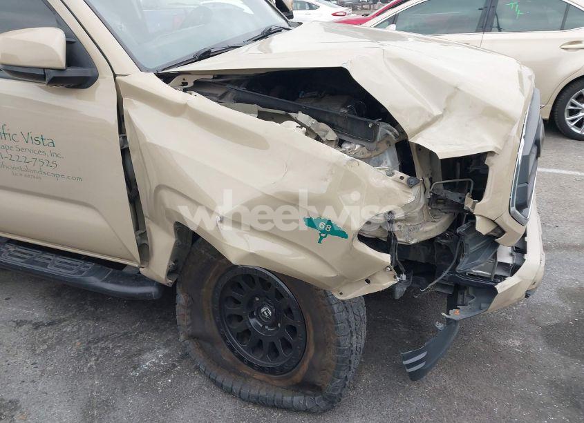 Photo 12 of 2020 Toyota Tacoma SR5 (VIN 5TFAX5GN8LX170763)