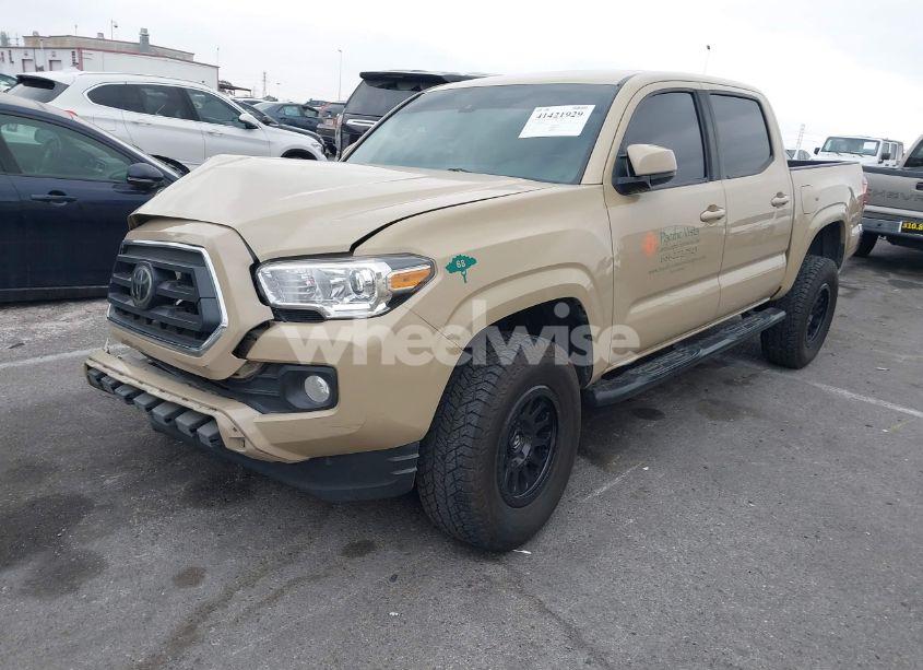Photo 2 of 2020 Toyota Tacoma SR5 (VIN 5TFAX5GN8LX170763)