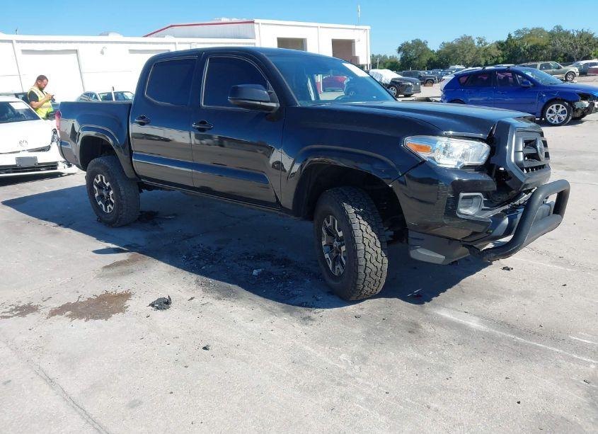 2020 Toyota Tacoma SR (VIN 5TFAX5GN8LX185344) main photo