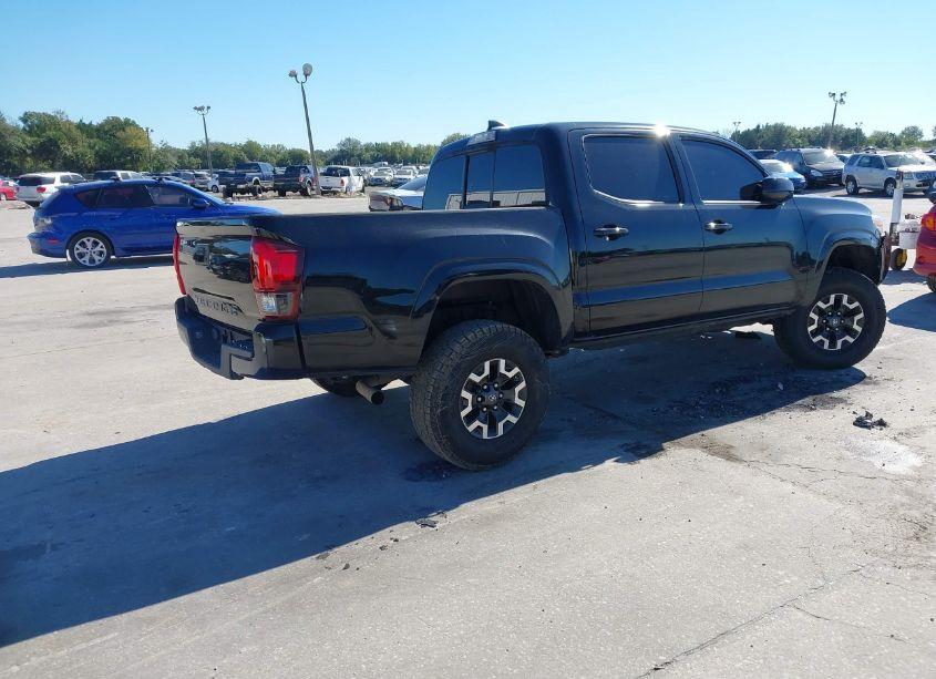 Photo 4 of 2020 Toyota Tacoma SR (VIN 5TFAX5GN8LX185344)