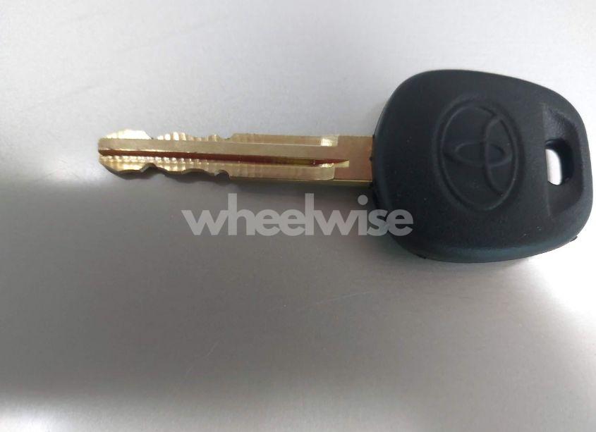 Photo 11 of 2020 Toyota Tacoma SR (VIN 5TFAX5GN9LX174305)