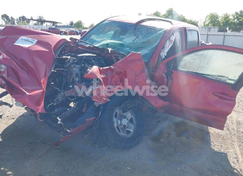 Photo 6 of 2020 Toyota Tacoma SR (VIN 5TFAX5GN9LX174305)