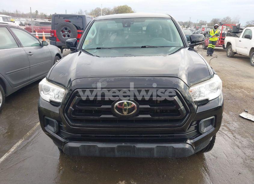 Photo 12 of 2020 Toyota Tacoma SR (VIN 5TFAX5GN9LX185644)