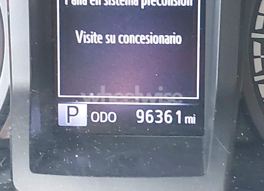 Photo 15 of 2020 Toyota Tacoma SR (VIN 5TFAX5GN9LX185644)