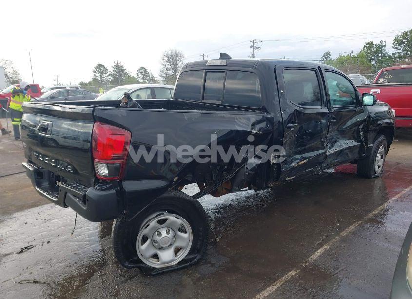 Photo 4 of 2020 Toyota Tacoma SR (VIN 5TFAX5GN9LX185644)