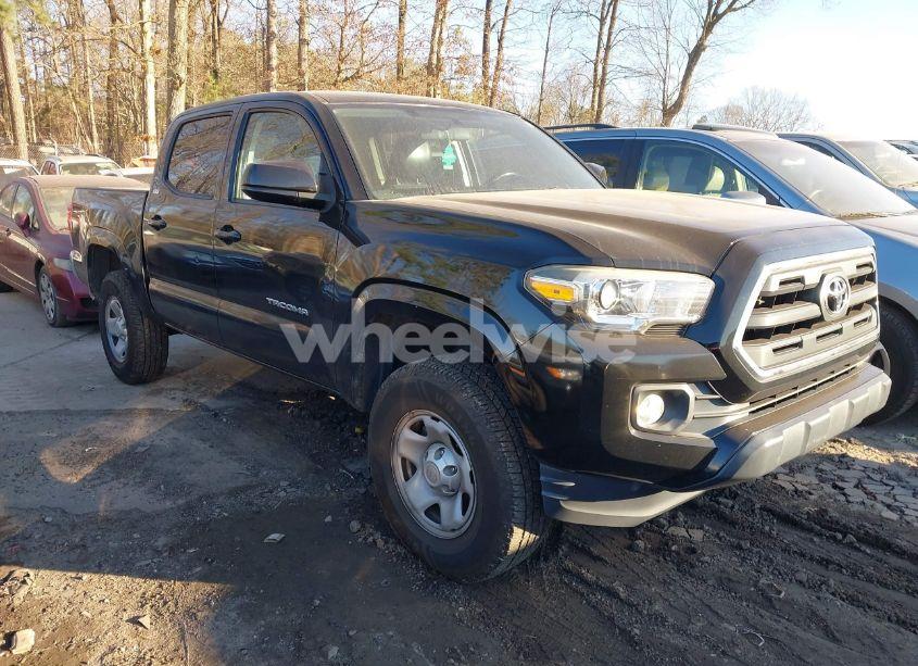 2016 Toyota Tacoma SR5 (VIN 5TFAX5GNXGX067222) main photo