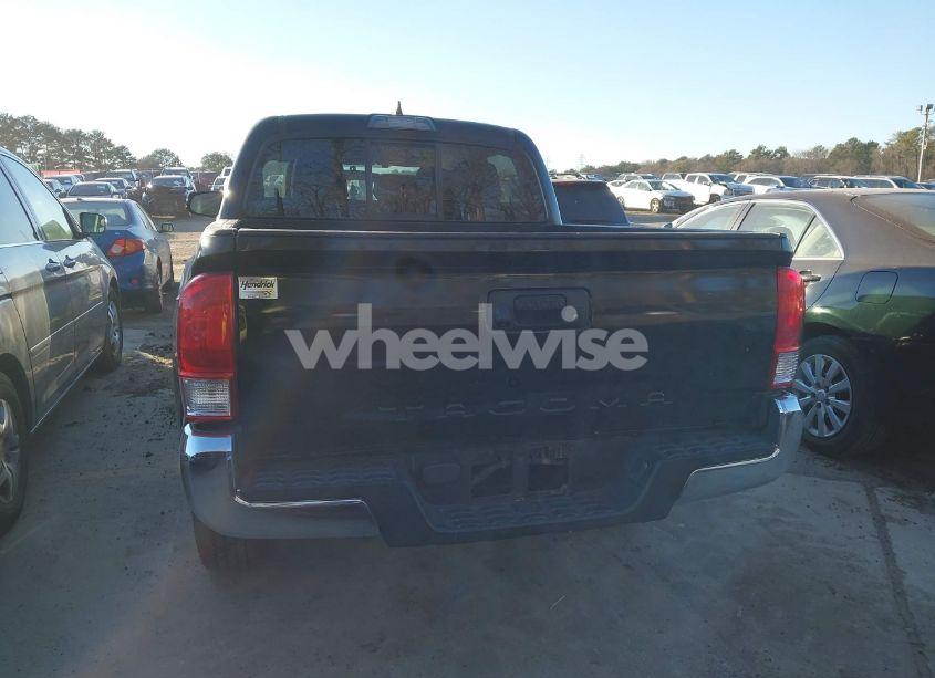 Photo 16 of 2016 Toyota Tacoma SR5 (VIN 5TFAX5GNXGX067222)