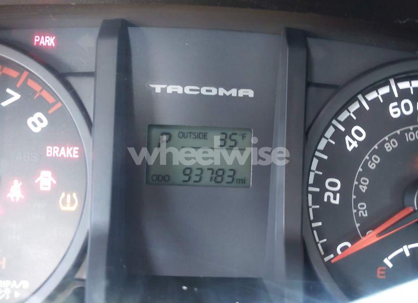 Photo 16 of 2016 Toyota Tacoma SR (VIN 5TFAX5GNXGX070198)