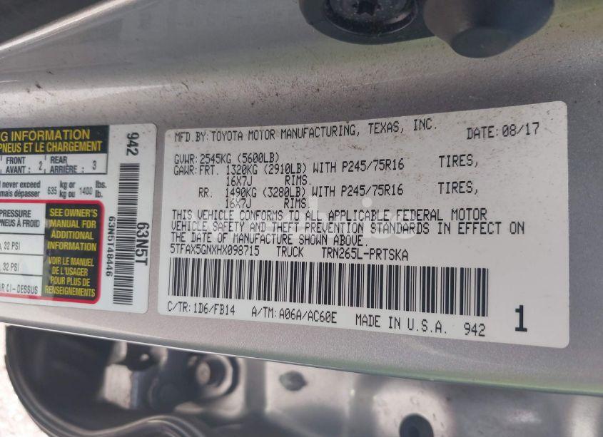 Photo 9 of 2017 Toyota Tacoma SR5 (VIN 5TFAX5GNXHX098715)