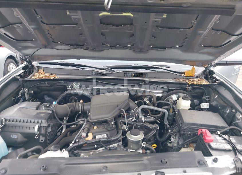 Photo 10 of 2020 Toyota Tacoma SR (VIN 5TFAX5GNXLX187855)