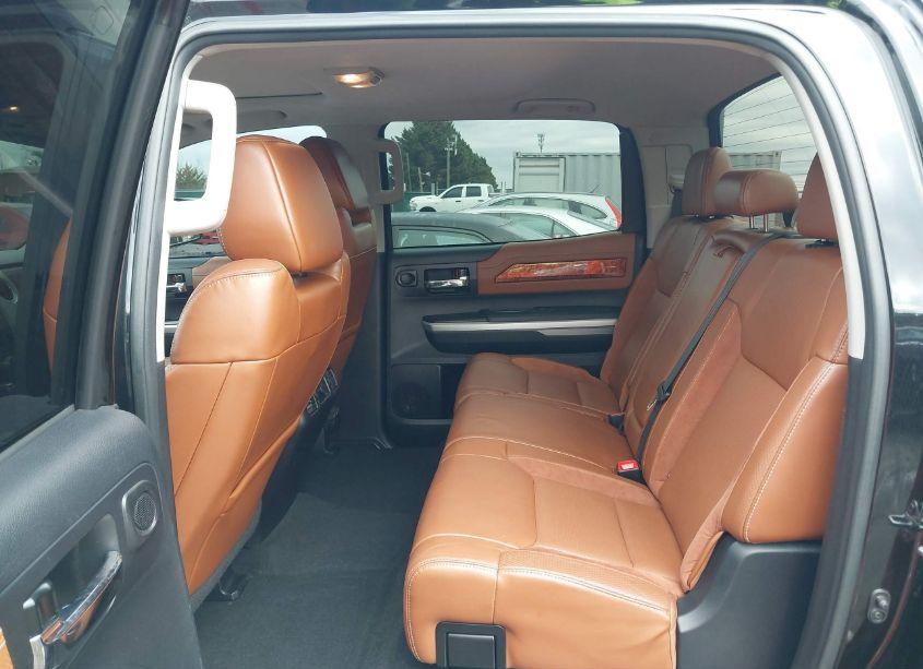 Photo 8 of 2016 Toyota Tundra 1794 5.7L V8 (VIN 5TFAY5F10GX513678)