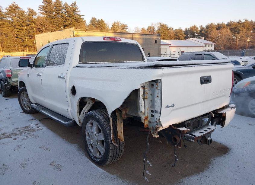 Photo 14 of 2014 Toyota Tundra 1794 5.7L V8 (VIN 5TFAY5F11EX329105)