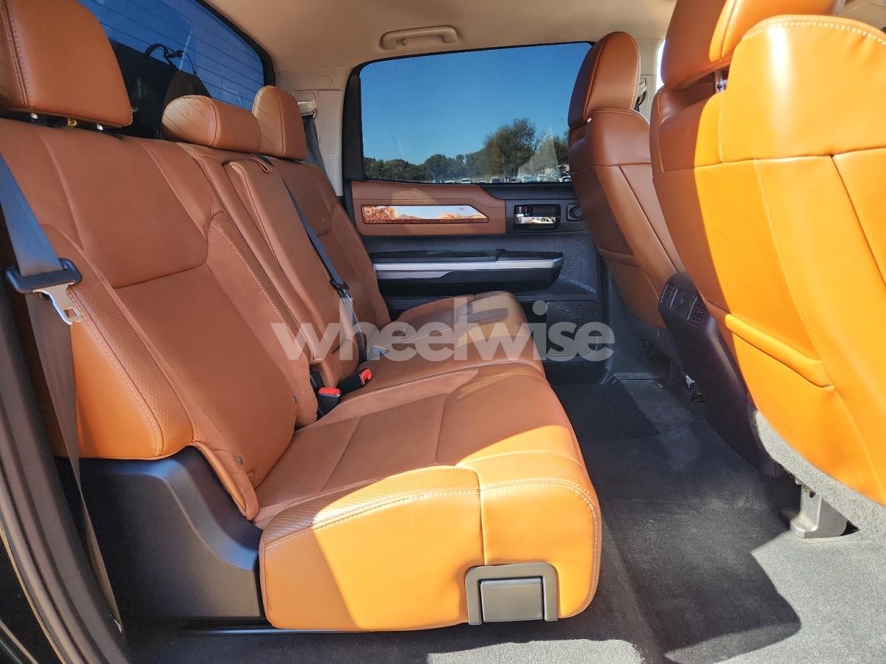 Photo 10 of 2017 TOYOTA TUNDRA CREWMAX 1794 (VIN 5TFAY5F12HX596063)