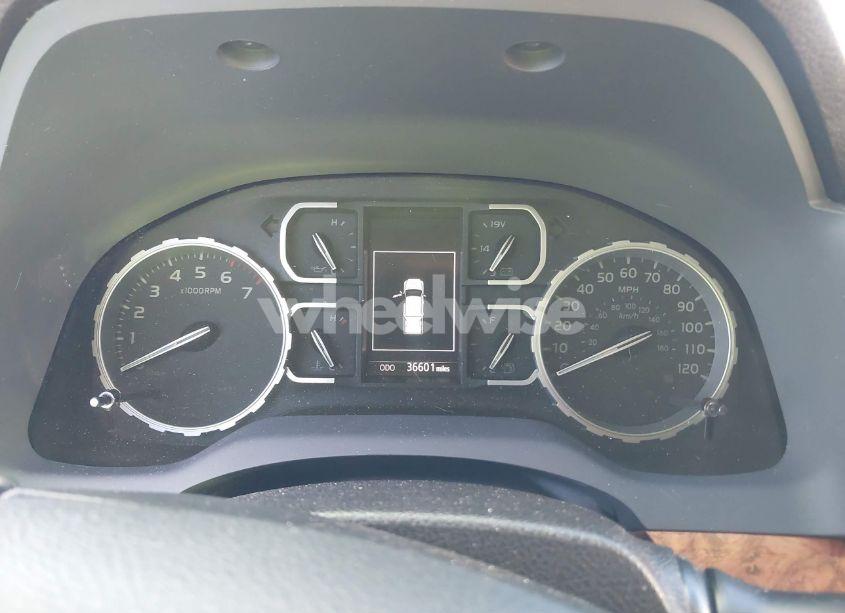 Photo 7 of 2020 Toyota Tundra 4WD (VIN 5TFAY5F12LX951676)