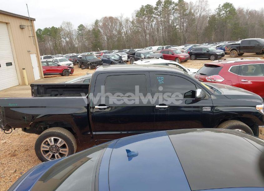 Photo 13 of 2020 Toyota Tundra CREWMAX 1794/CREWMAX PLATINUM (VIN 5TFAY5F13LX887440)